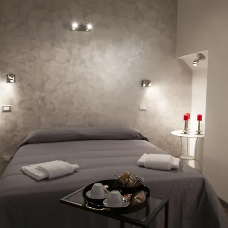 Marcelina Vaticans Rooms 2*