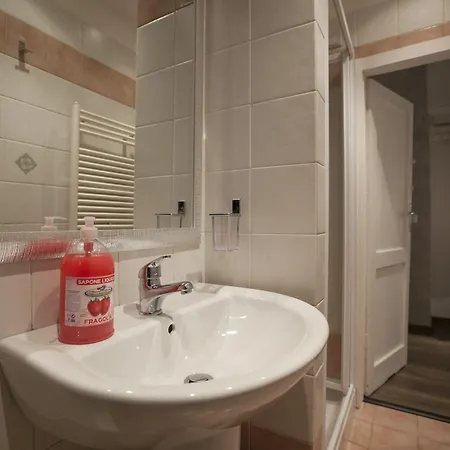 Marcelina Vaticans Rooms 2* Rom