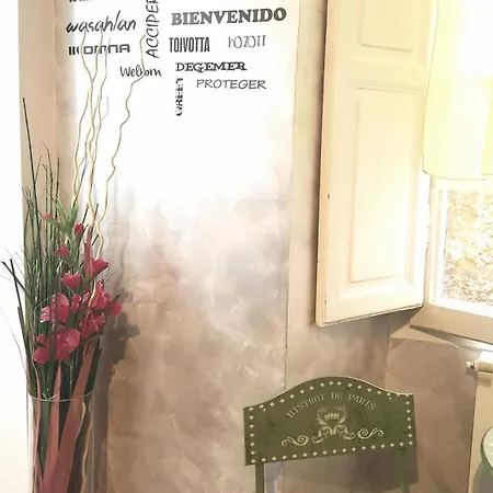 Marcelina Vaticans Rooms 2*