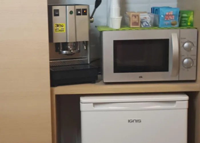 ゲストハウス Marcelina Vaticans 2*