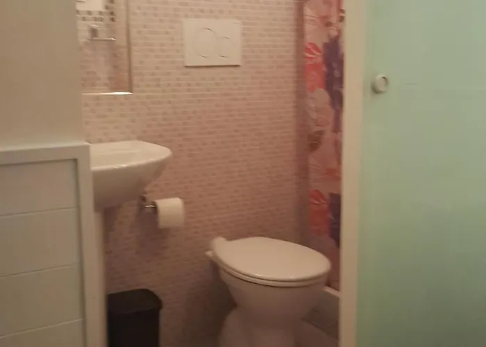 ゲストハウス Marcelina Vaticans ローマ