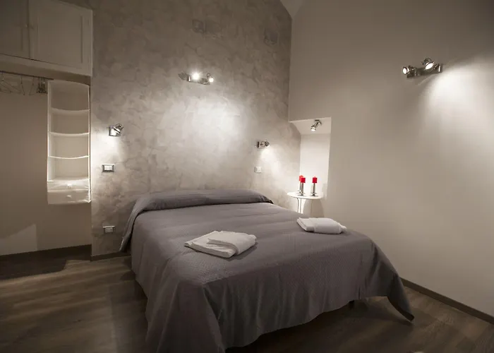 Marcelina Vaticans 招待所 2*