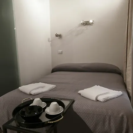 Marcelina Vaticans Rooms 2* Rome